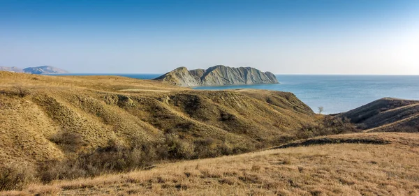 Cabo Camaleón, Bahía de Koktebel, Mar Negro, Crimea — Foto de Stock