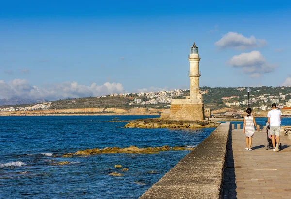 Old harbor of Chania with lighthouse, Crete, Greece. — Stock Photo, Image