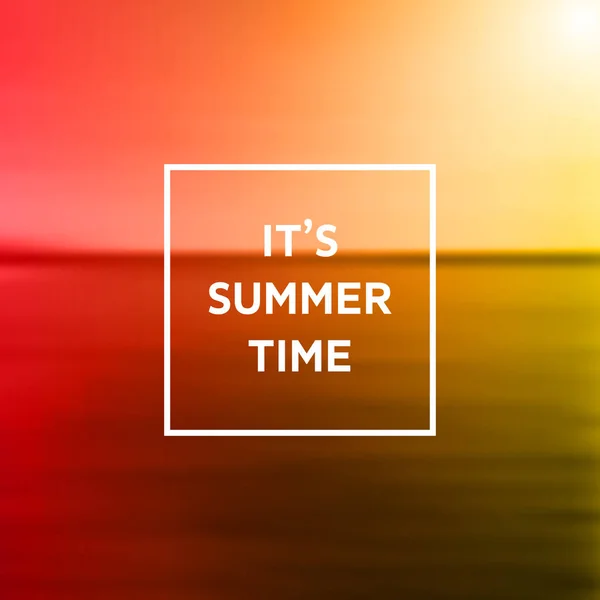Es texto de la hora de verano en un fondo borroso — Archivo Imágenes Vectoriales