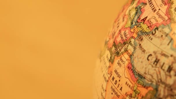 Globe miniature vintage 