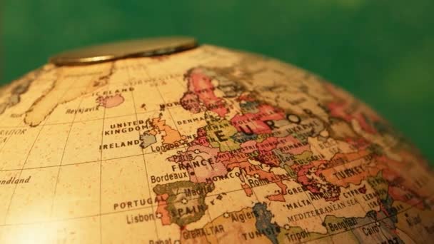 Globe miniature vintage 