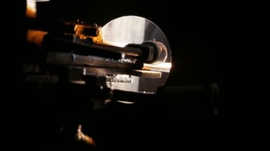 Endüstriyel makine çalışır 
