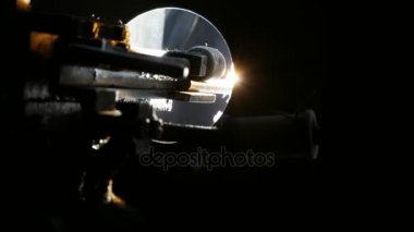 Endüstriyel makine çalışır 