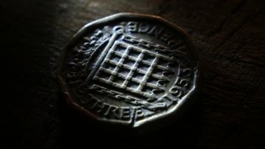 Çok eski paralar yakın çekim 