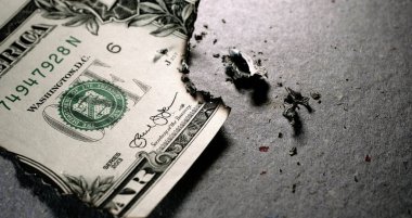 Yanmış dolarları kapat.