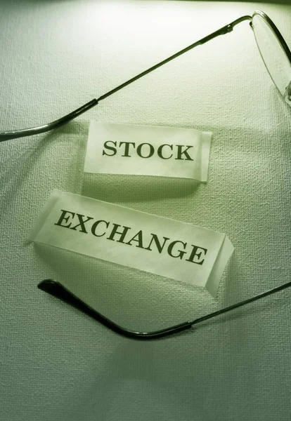 Close Stock Exchange Tag — Stock Photo, Image