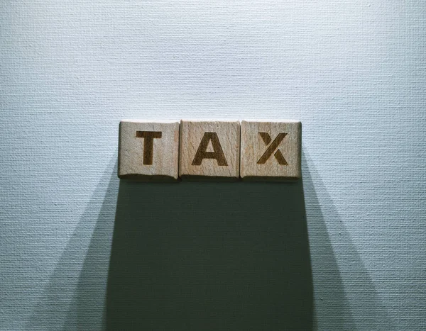 Palabra Impuestos Escrita Bloques Madera —  Fotos de Stock