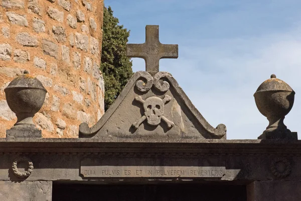 Begraafplaats van rennes le chateau stad — Stockfoto