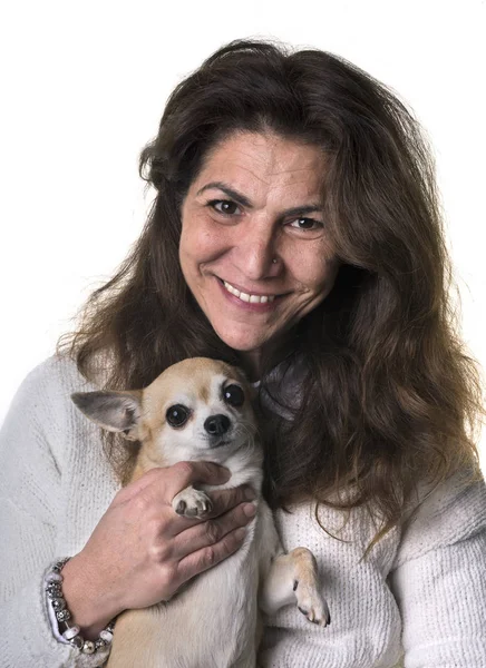 Woman and chihuahua — Stock Photo, Image