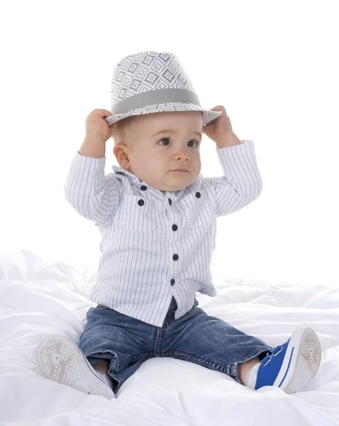 Beyaz arka plan önünde insan bebek