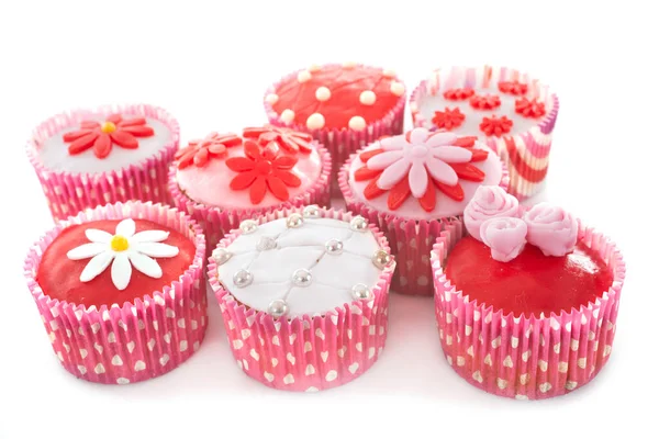 Cupcake Rosa Davanti Allo Sfondo Bianco — Foto Stock