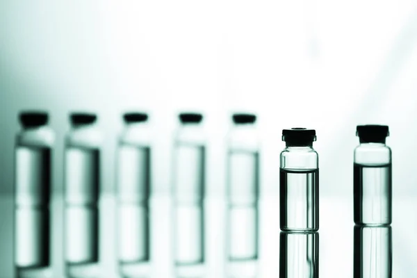 Objeto Grupo Del Agente Medicinal Líquido Cristalería Transparente Laboratorio Médico — Foto de Stock