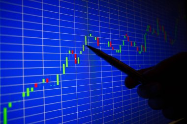 Mali grafik bilgisayar monitör ekranında. Arka plan hisse senedi c