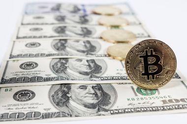 Altın Bitcoin biz dolarlara yakın.