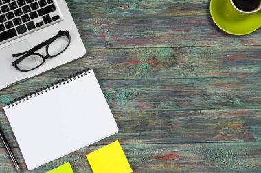 İş ve finansal raporlar bir işyeri