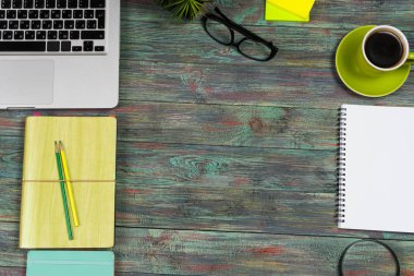 İş ve finansal raporlar bir işyeri