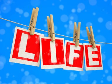 Ahşap clothespins ip ile hayat üzerinde. Görüntü kırpma yolu ile