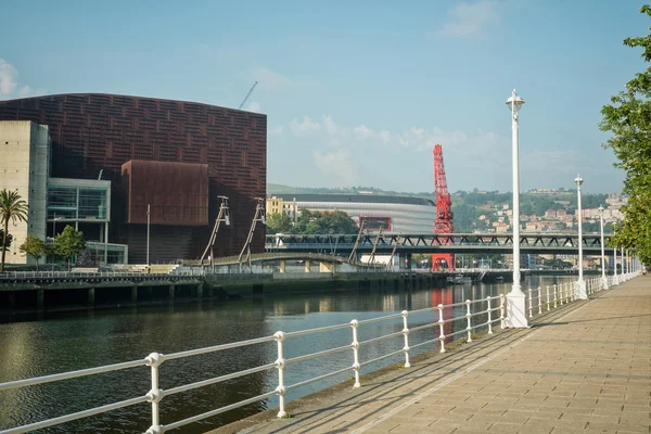 Bilbao industriële riverside — Stockfoto