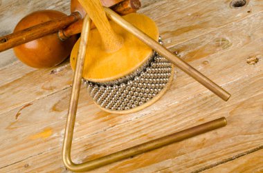 geleneksel küçük vurmalı çalgılar