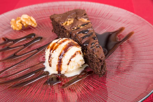 Chocolate cake — Stock Photo, Image