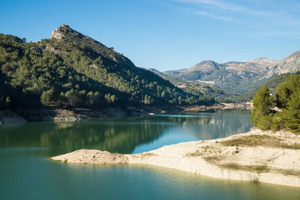 Guadalest 水库湖 — 图库照片