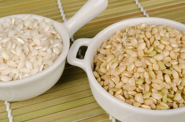 Bowl with whole rice — Stock Photo, Image