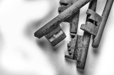 eski anahtarları demet