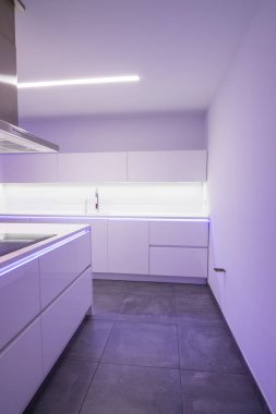 Modern mutfak iç mimarisi