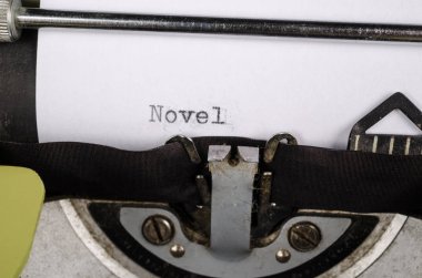 Yaratıcılık kavramı üzerinde eski bir daktilo