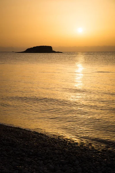 Baai van Altea en eiland — Stockfoto