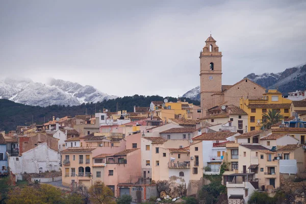 Costa blanca bergsby — Stockfoto