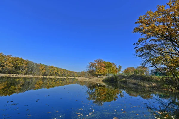 美丽的乡村 秋天的风景和日落 — 图库照片