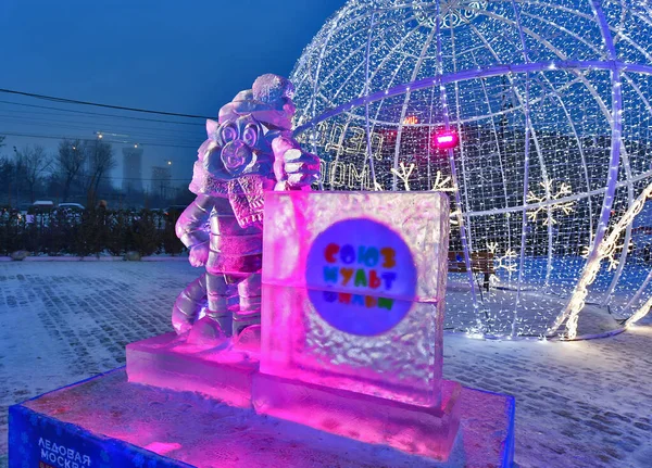 Ice Sculptures Made Various Subjects Historical Periods Time — Stock Photo, Image