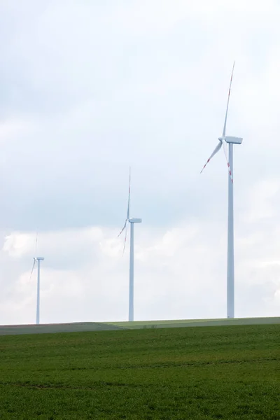 Elektrische centrales in de natuur — Stockfoto