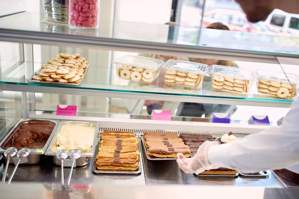 Large offer of biscuits in bakery shop — Stock Photo, Image