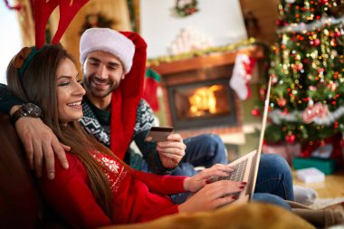 Çift Internet alışveriş