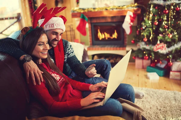 Compras de Natal de casa — Fotografia de Stock