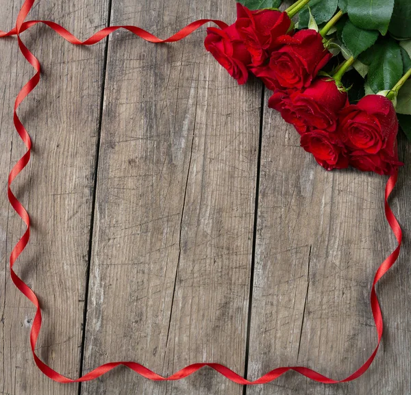 Wooden background for copy space with rose — Stock Photo, Image