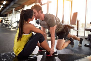  Çift fitness eğitimi