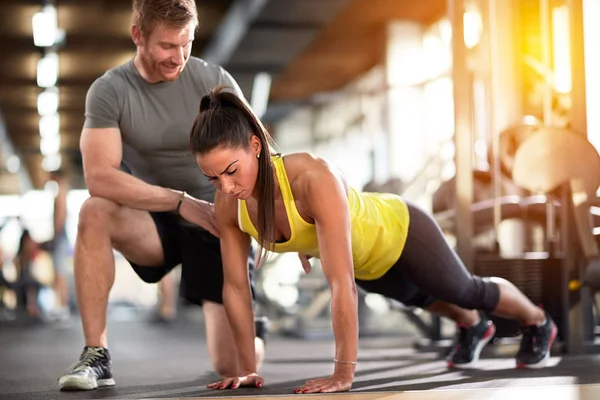 Paar-Fitnesstraining — Stockfoto