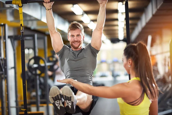 Treinamento de fitness para casais — Fotografia de Stock