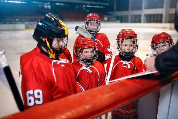 Bildandet strategi i hockey matcher — Stockfoto