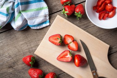 Taze ve lezzetli çilek