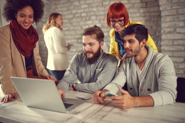 Başlangıç geliştirme tasarımcı çay