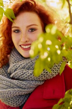 Zencefil kız doğada