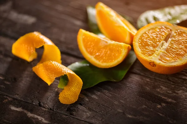Fresh half of orange on the wood — Stock Photo, Image