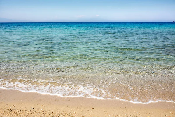 Güzel mavi kıyı sahil  