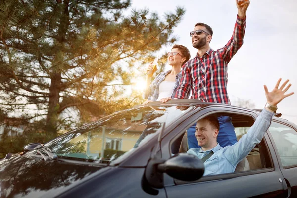 Arkadaş doğa birlikte seyahat