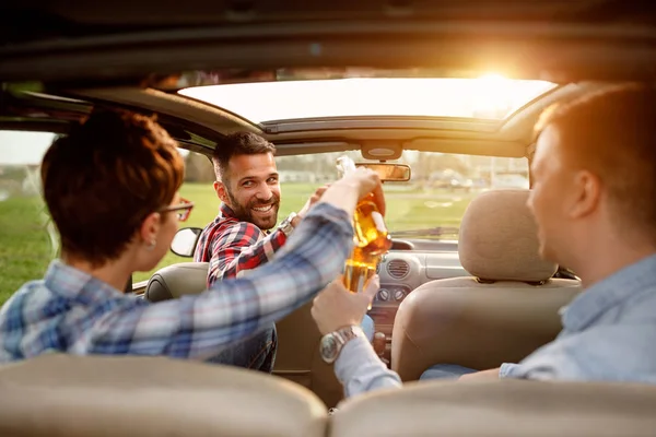 Yolculuğa birlikte vaktinizi arkadaşlar