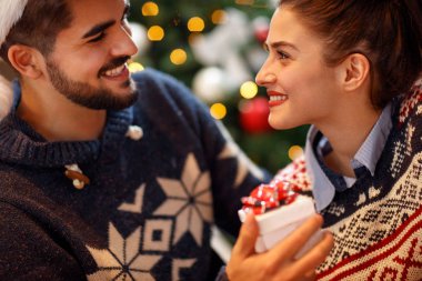 Romantik Çift tatil keyfi